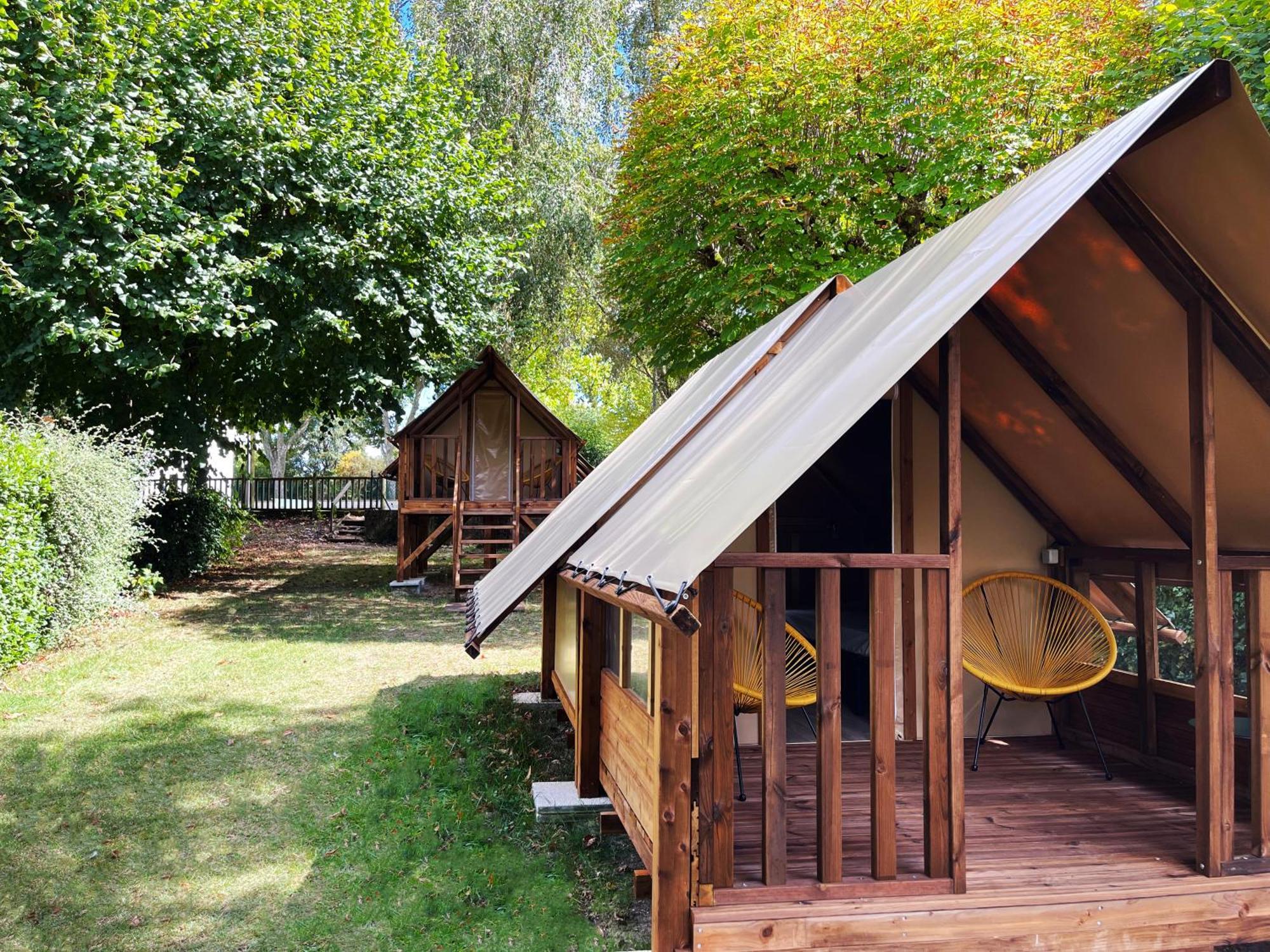 Camping Canal De Berry Saint-Amand-Mont-Rond Buitenkant foto